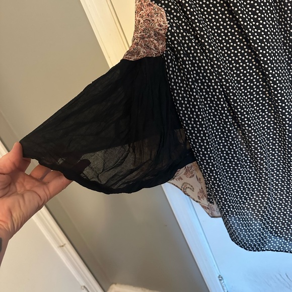 Bohemian, multi patterned, free flowing dress. - Picture 9 of 10